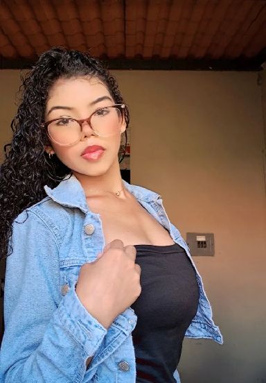 Laura from Venezuela, someone new to meet on ChatMet